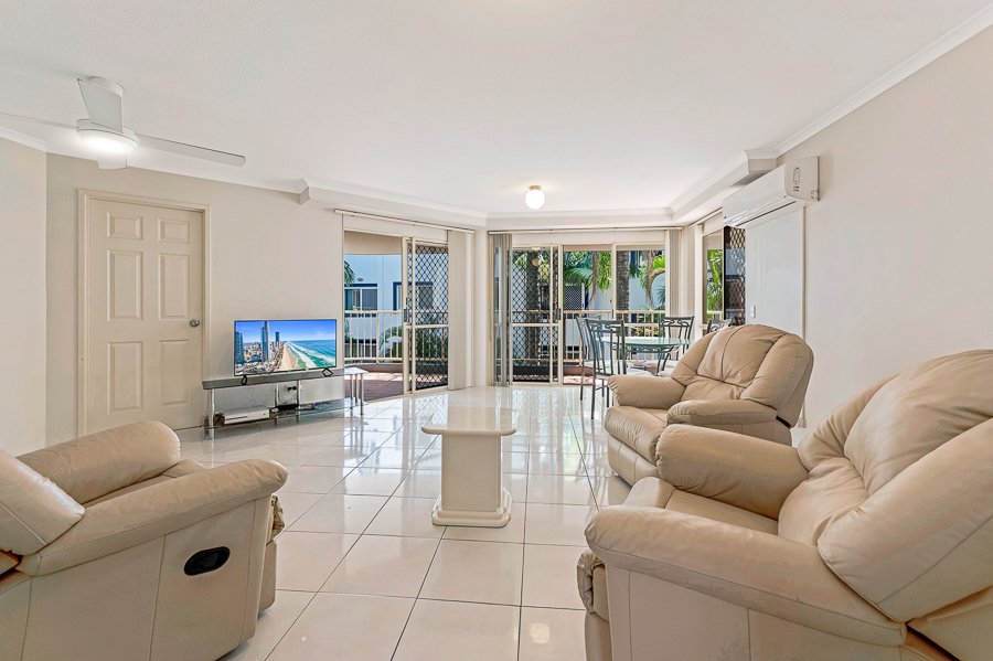 7/146 Marine Parade SOUTHPORT 2