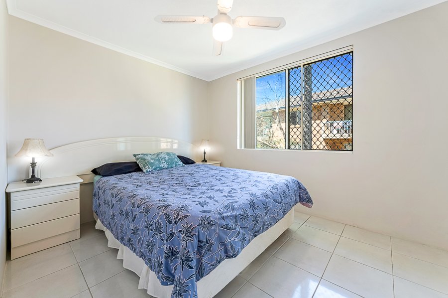 7/146 Marine Parade SOUTHPORT 4