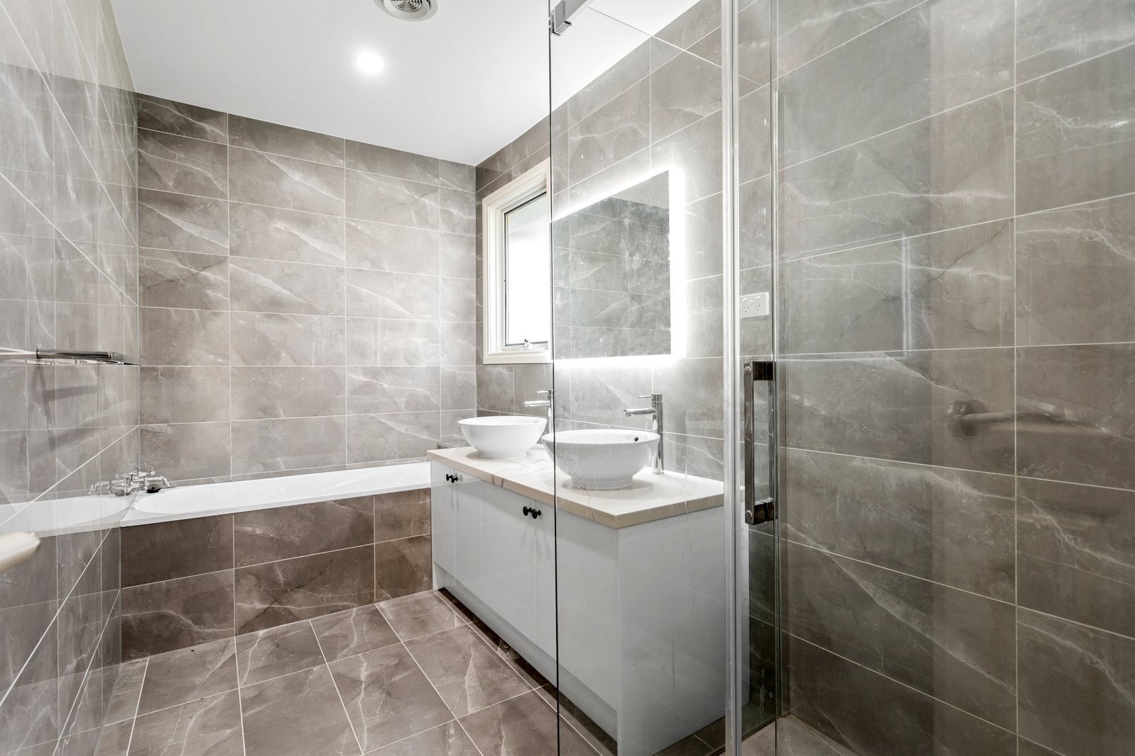 Real Estate and Property in 7/15-19 Laurie Road, Doncaster East, VIC