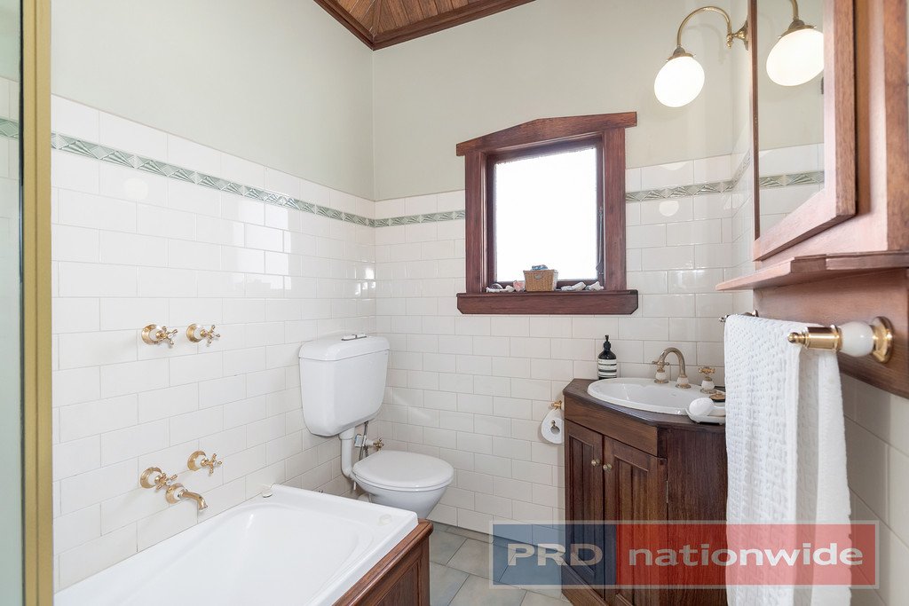 715 Bond Street MOUNT PLEASANT 8