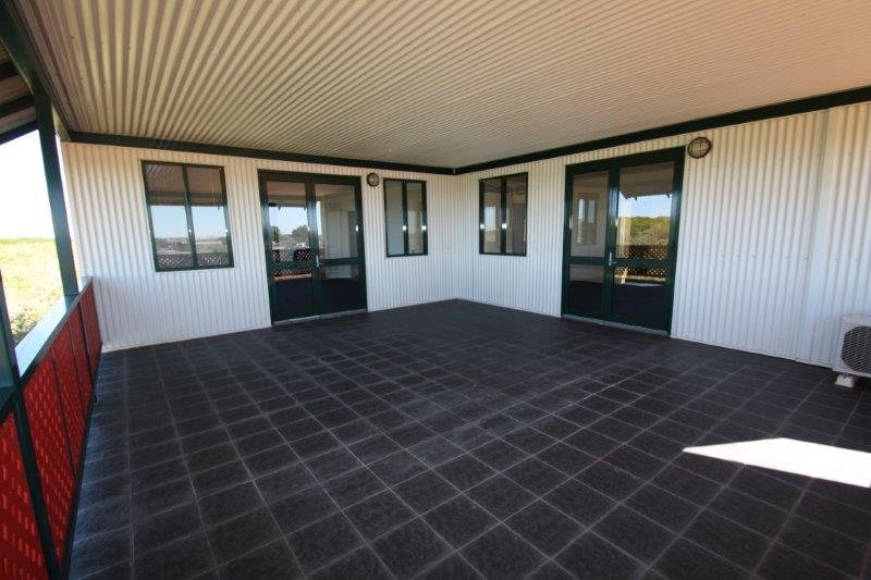 7/15 Dampier Terrace BROOME 9