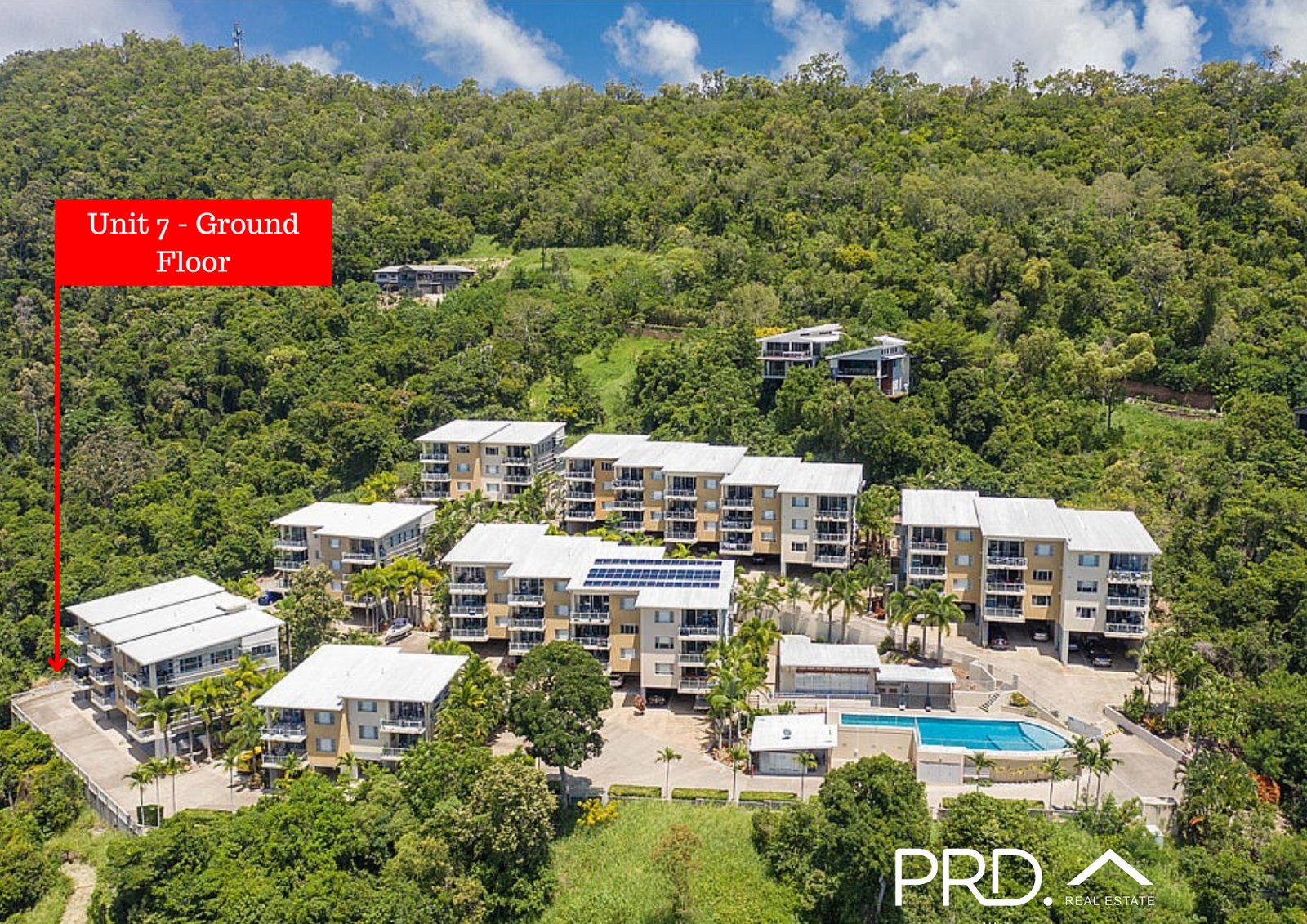 7/15 Flame Tree Court AIRLIE BEACH 13