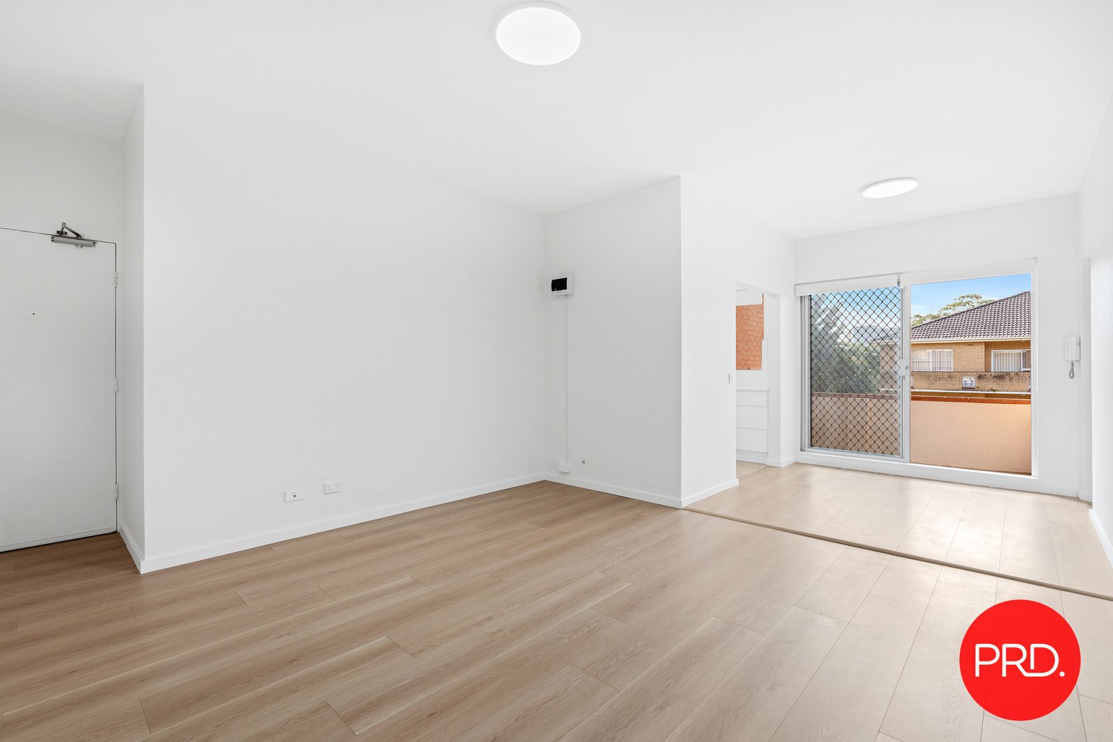 7/16 Guinea Street KOGARAH 2