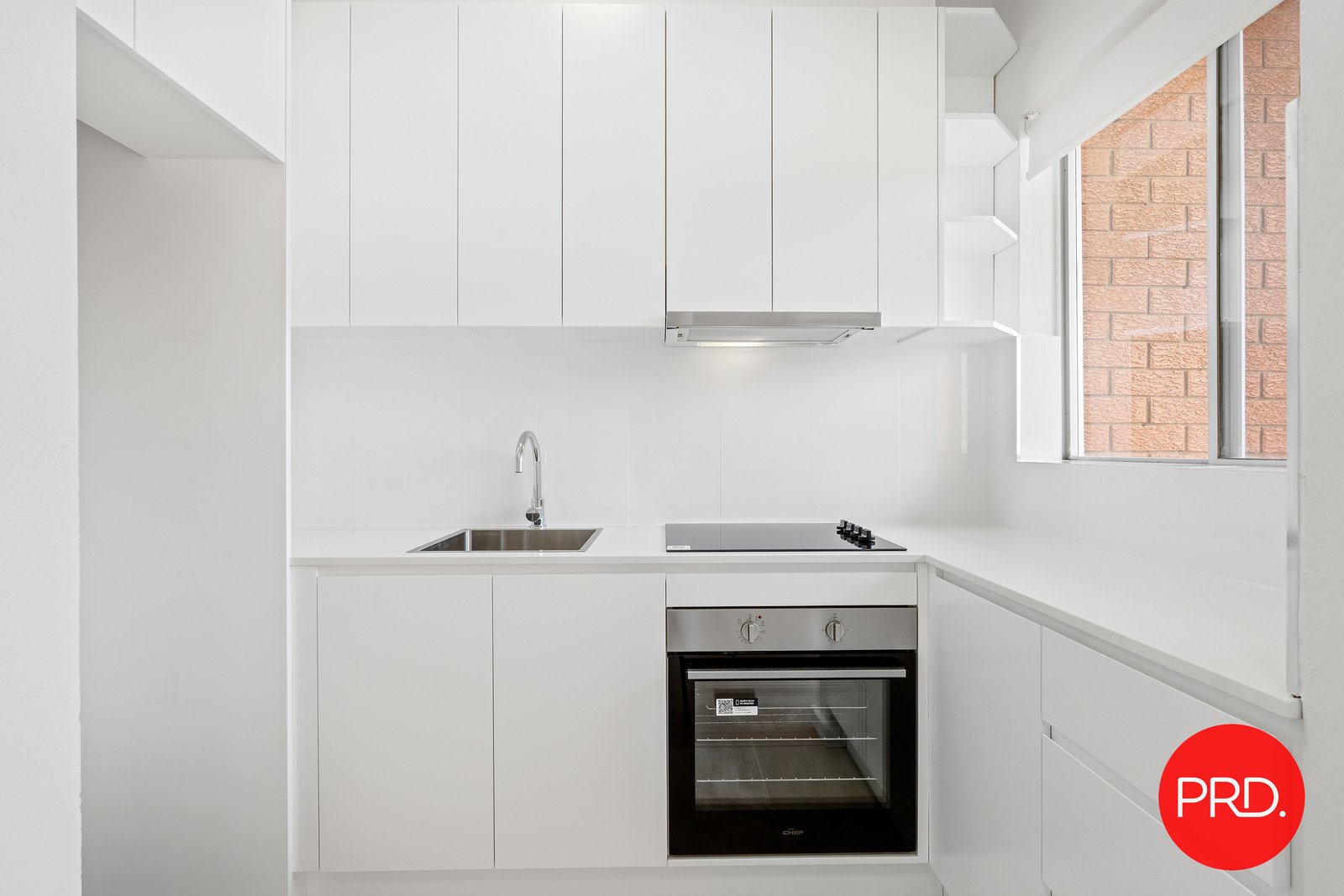 7/16 Guinea Street KOGARAH 3