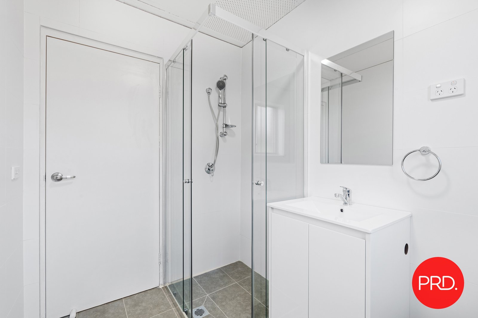 7/16 Guinea Street KOGARAH 4