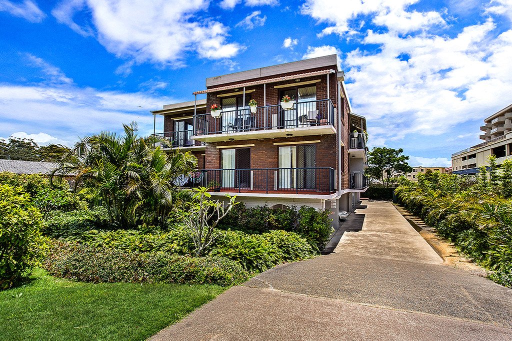 7/16 Messines Street SHOAL BAY 13