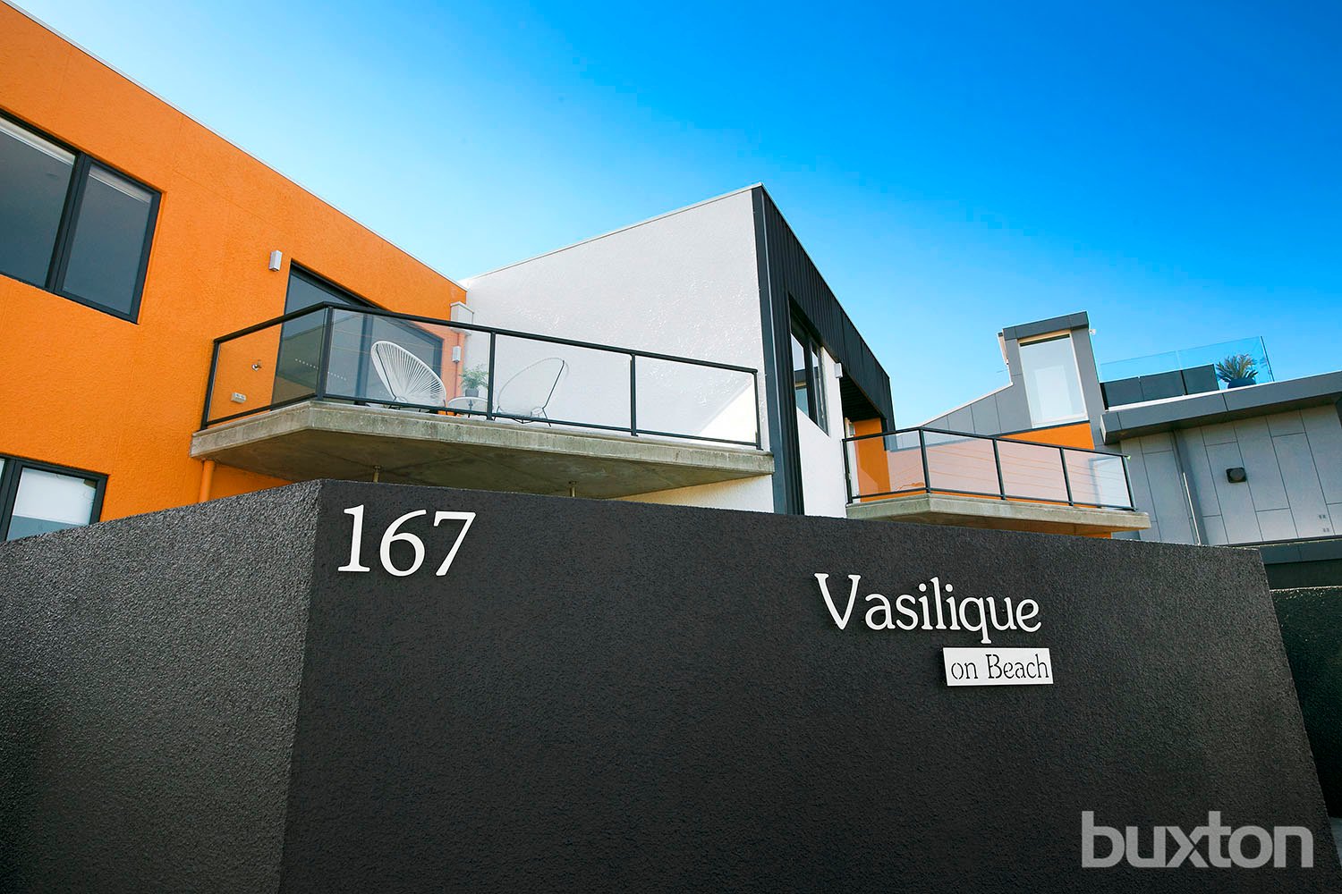 Gallery: 7/167 Beach Road