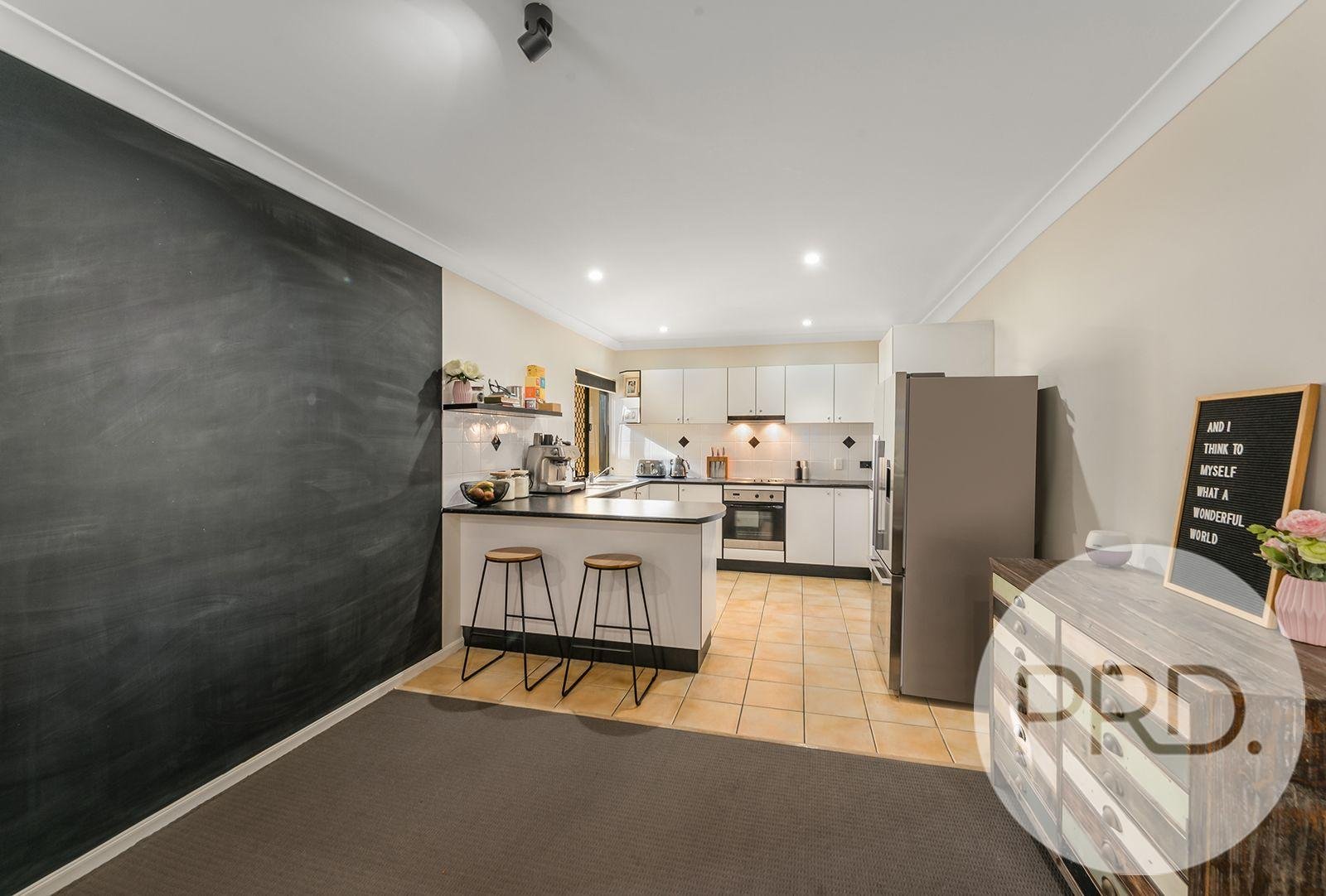 7/17 York Street NUNDAH 5