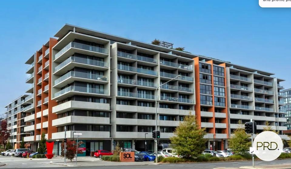 717/61 Cooyong Street BRADDON 1