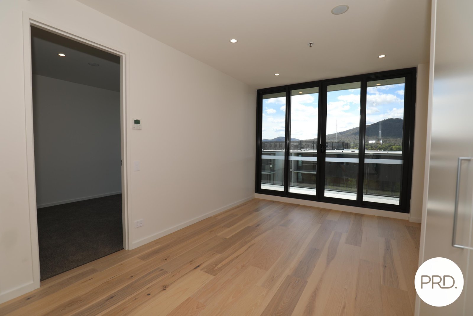 717/61 Cooyong Street BRADDON 2