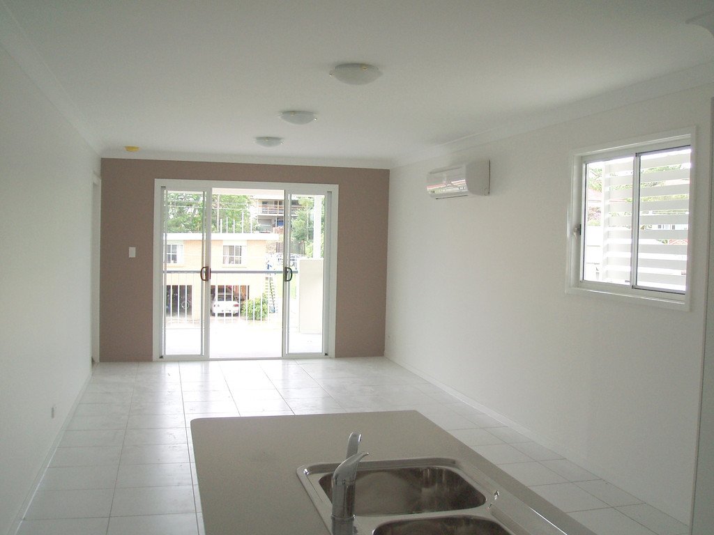 7/18 Julia Street WAVELL HEIGHTS 3