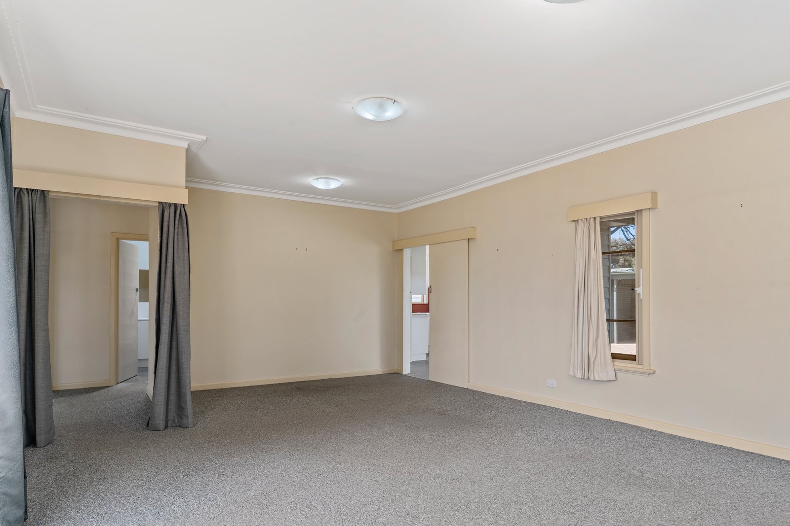 718 Midland Highway HUNTLY 10