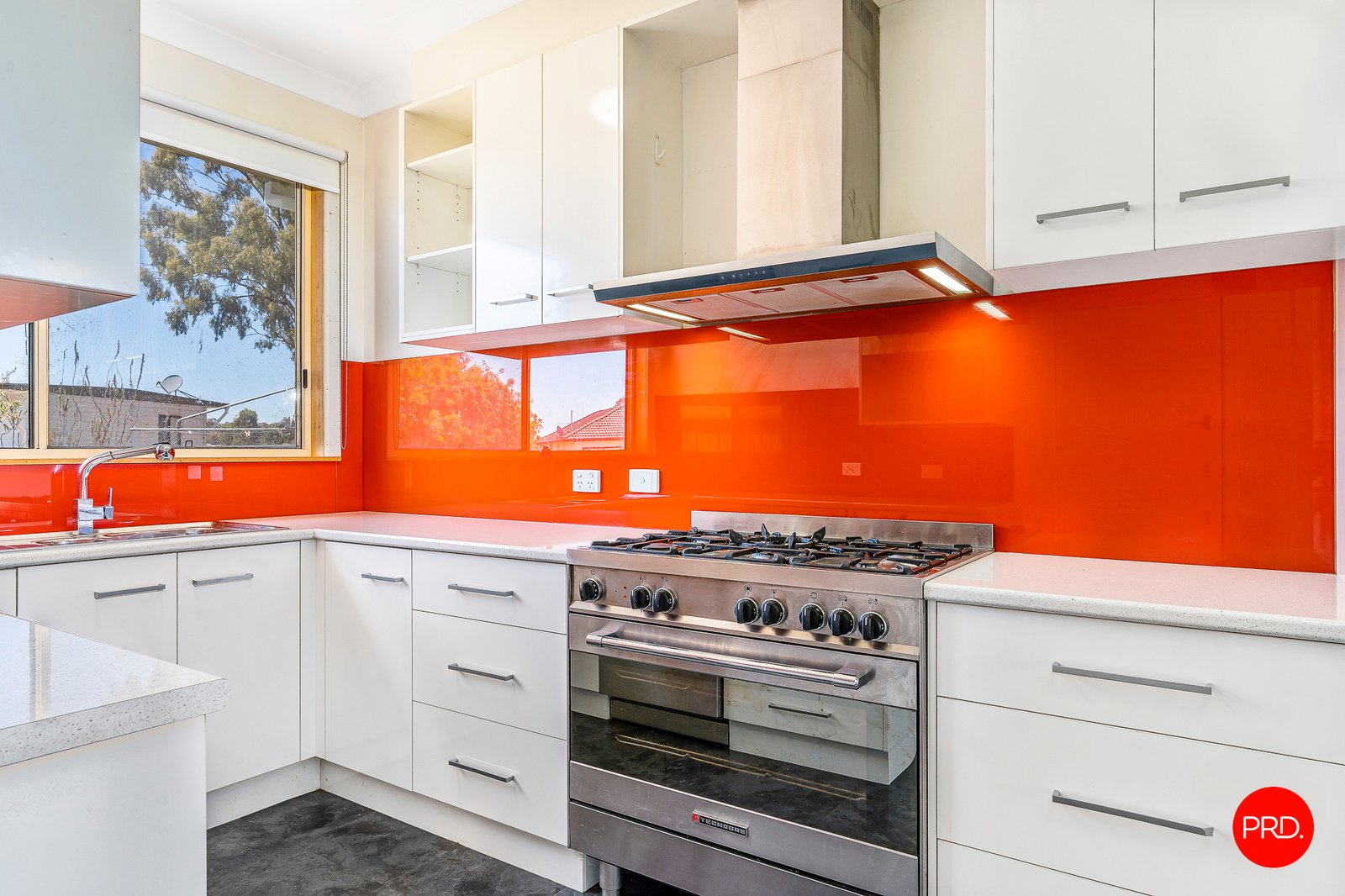 718 Midland Highway HUNTLY 8