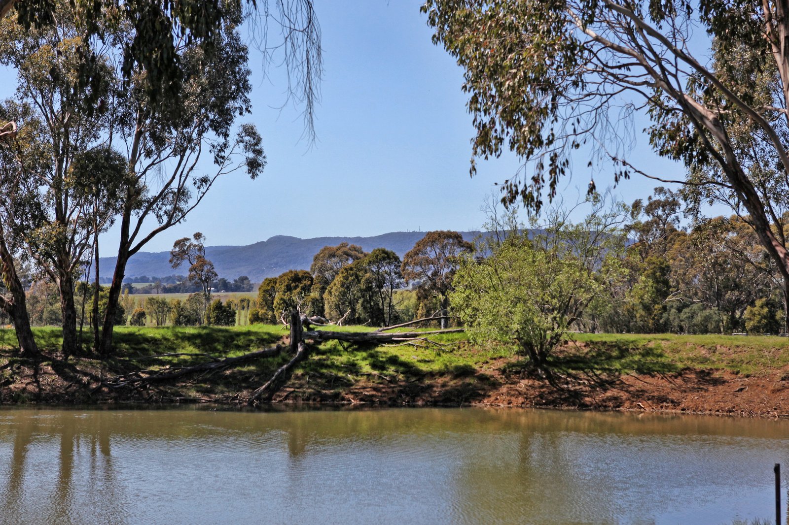 Real Estate and Property in 718 Tylden-Woodend Road, Woodend, VIC