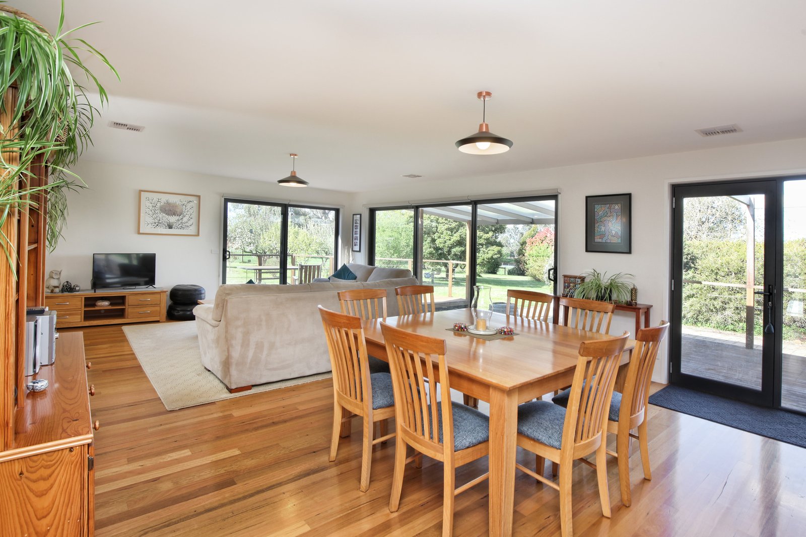 Real Estate and Property in 718 Tylden-Woodend Road, Woodend, VIC