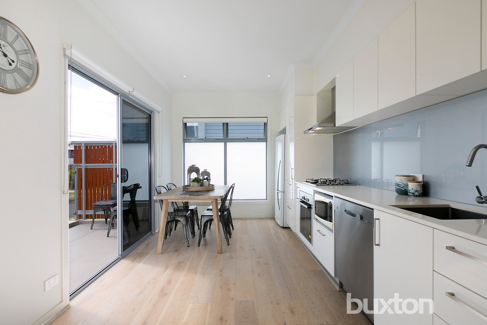 Gallery: 7/183 Beach Road