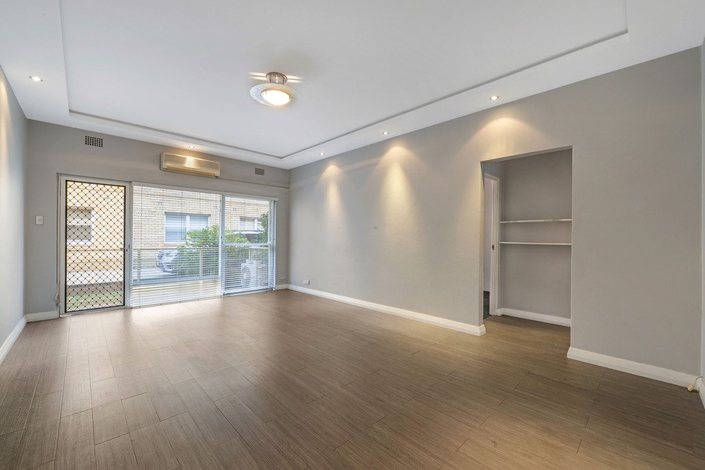 7/186 Russell Avenue DOLLS POINT 3