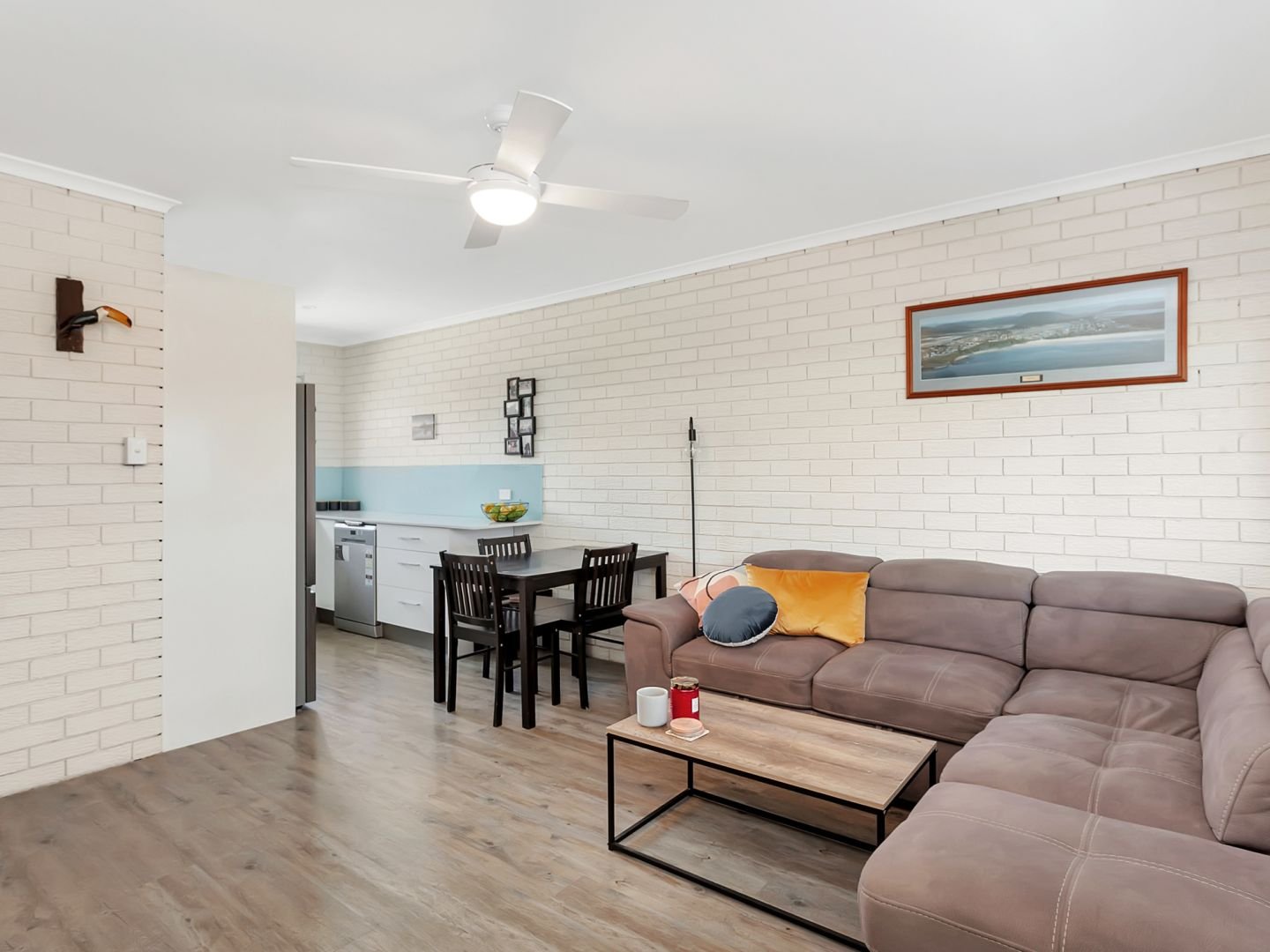 7/1875 Gold Coast Highway BURLEIGH HEADS 2