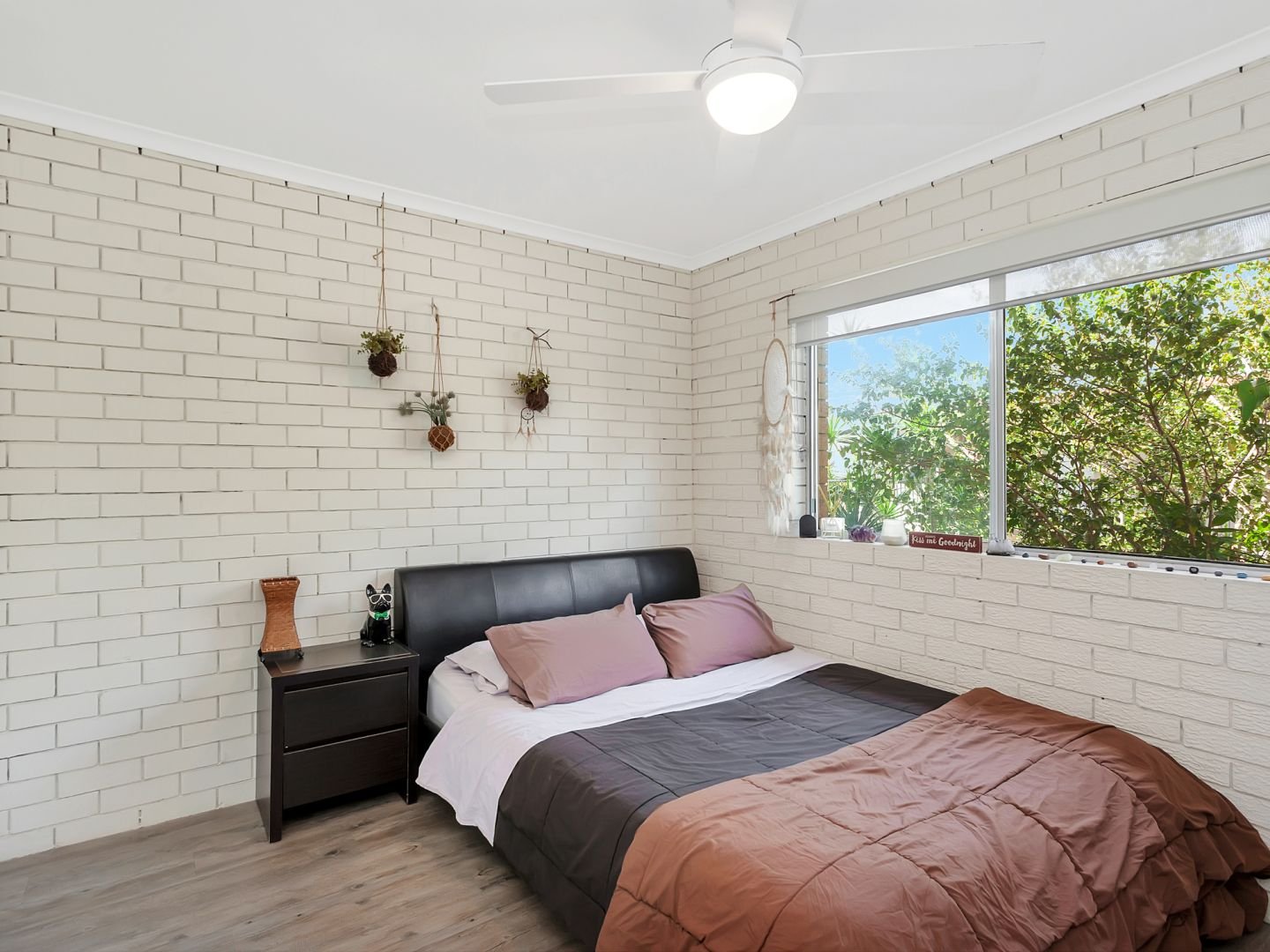 7/1875 Gold Coast Highway BURLEIGH HEADS 6