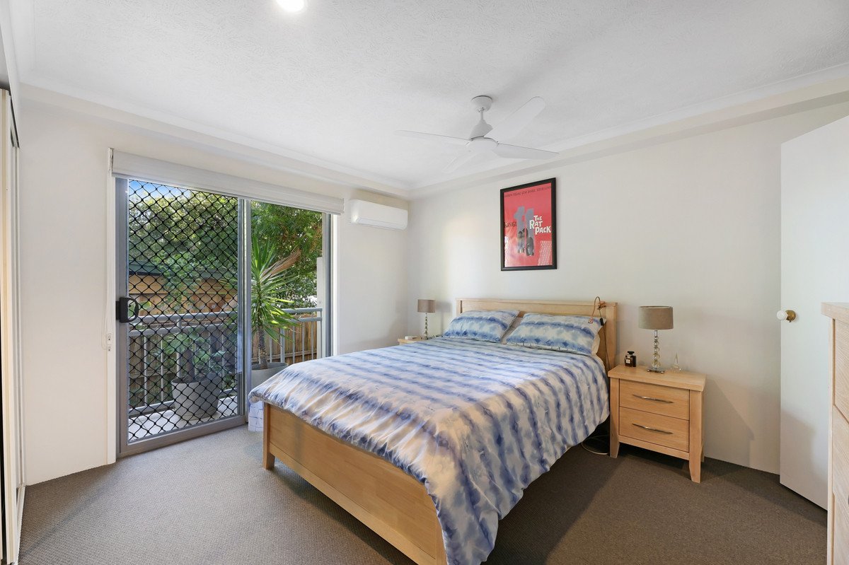 7/1880-1888 Gold Coast Highway Burleigh Heads 8