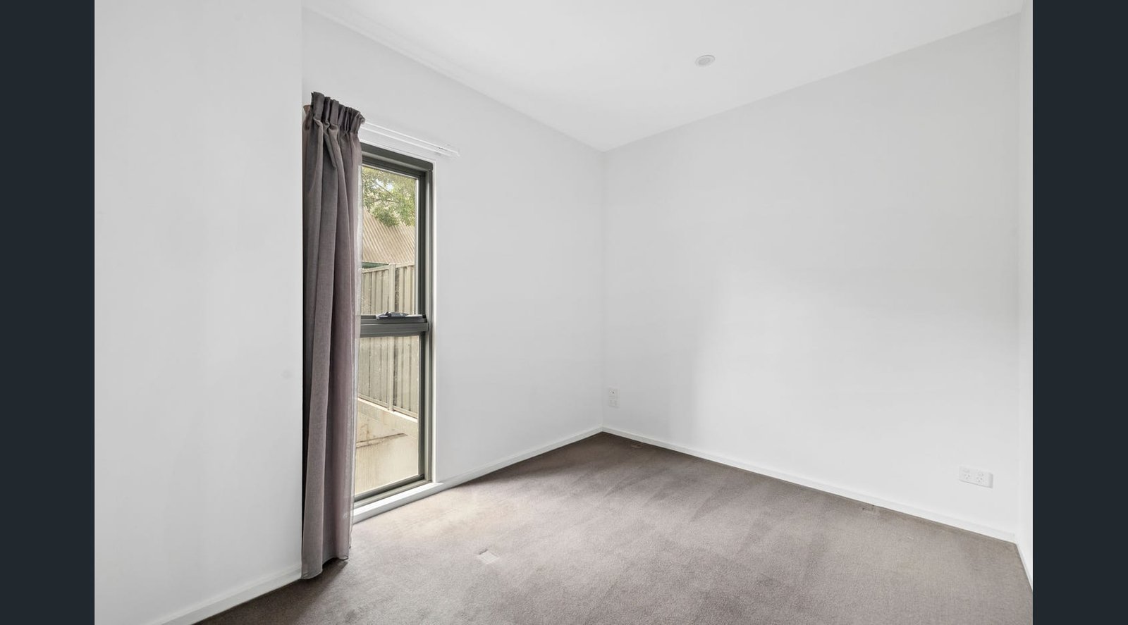 Gallery: 7/190 Bignell Road