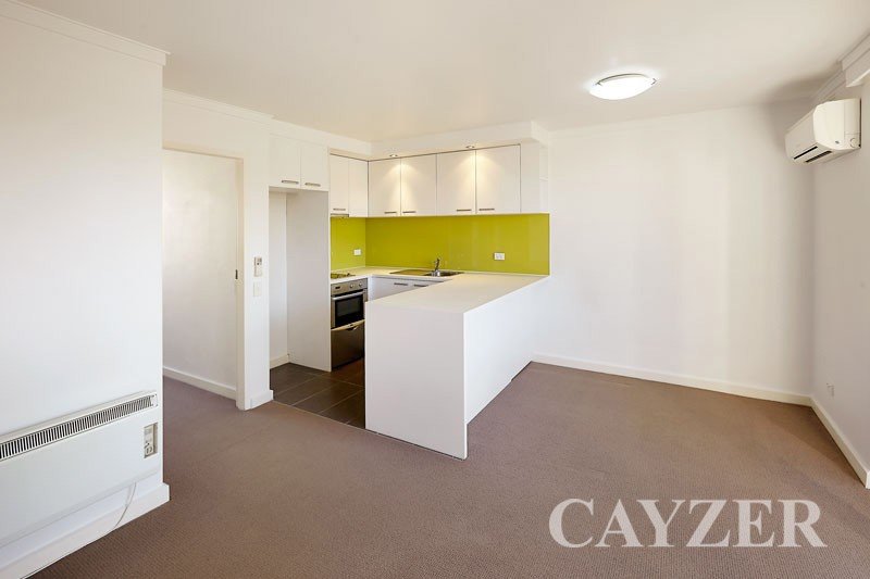 Gallery: 7/192 Cecil Street
