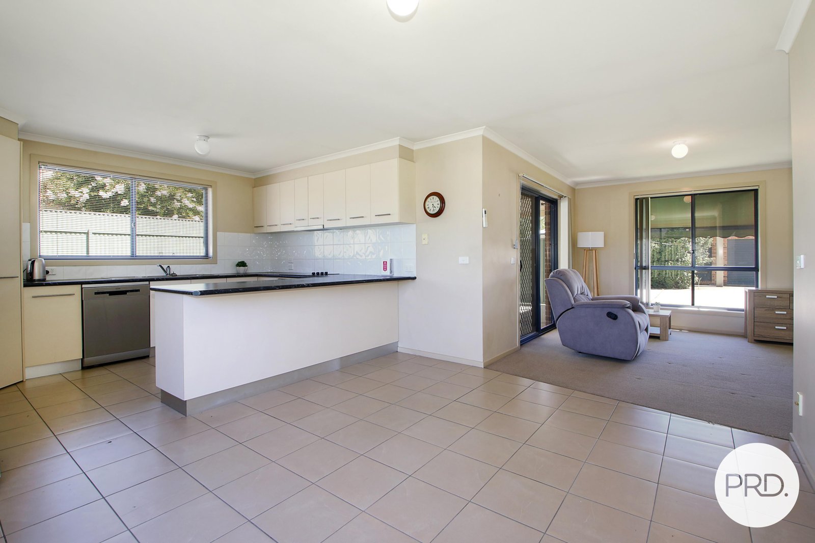 7/197 Andrews Street EAST ALBURY 2