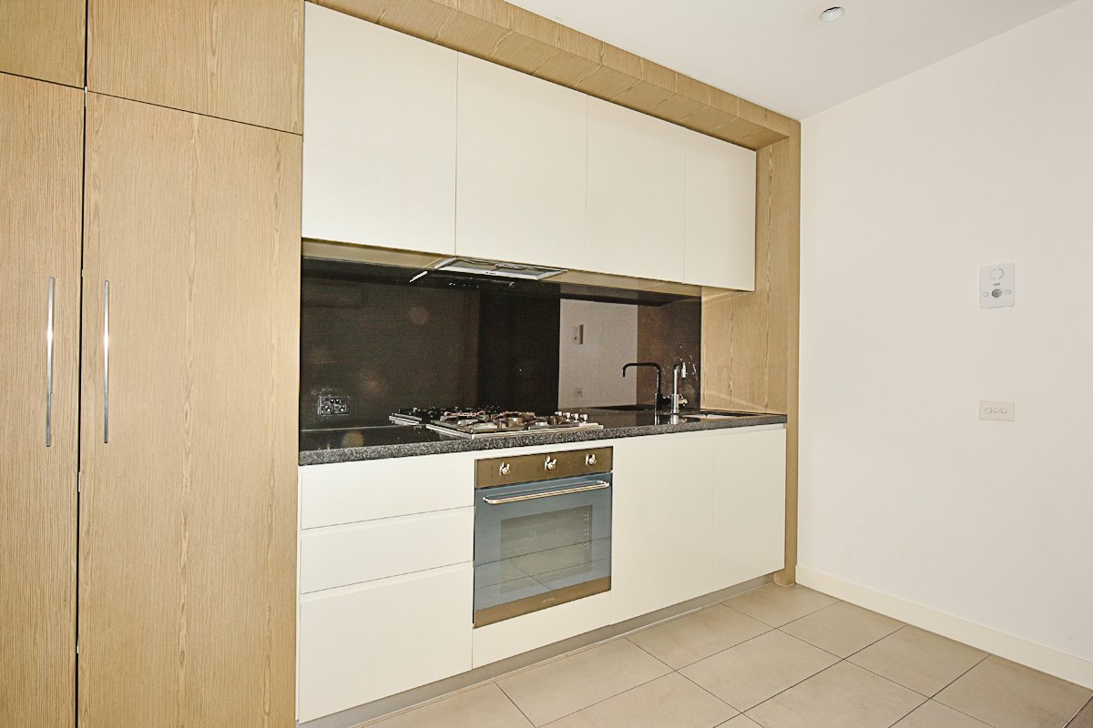Gallery: 719/74 Queens Road