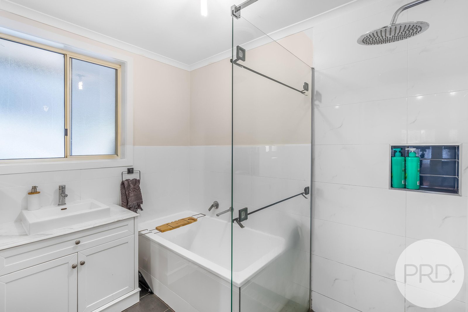 7/1A Browns Road KINGSTON 7