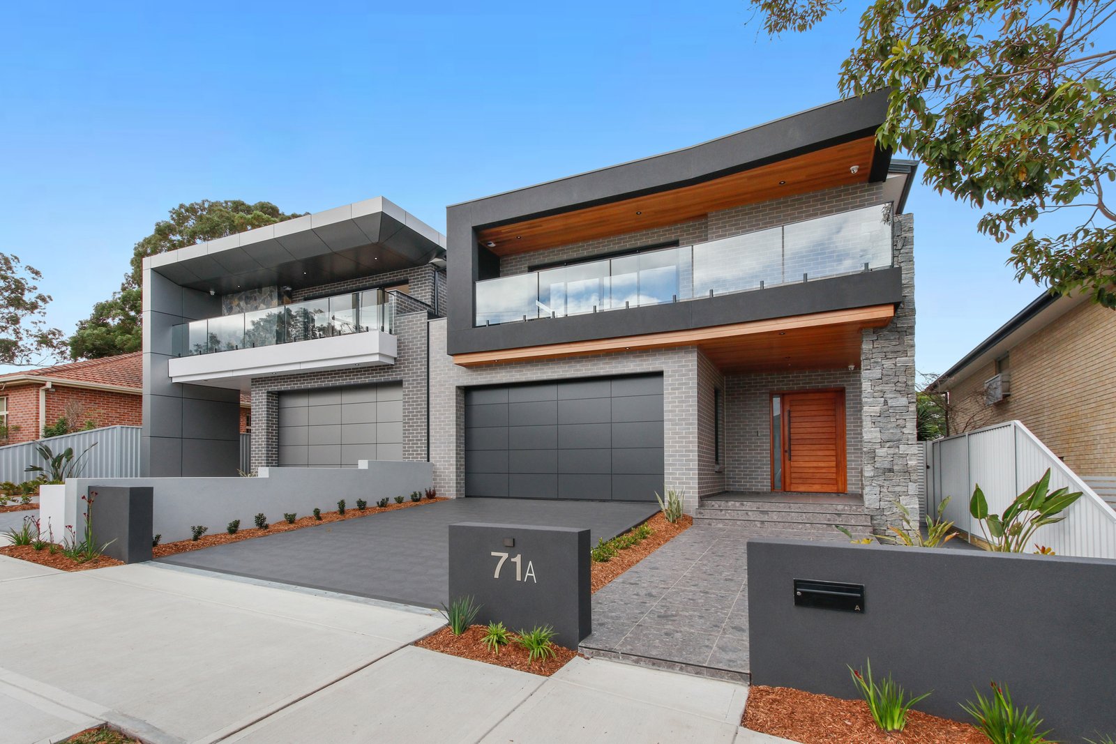 71A Gungah Bay Road OATLEY 1