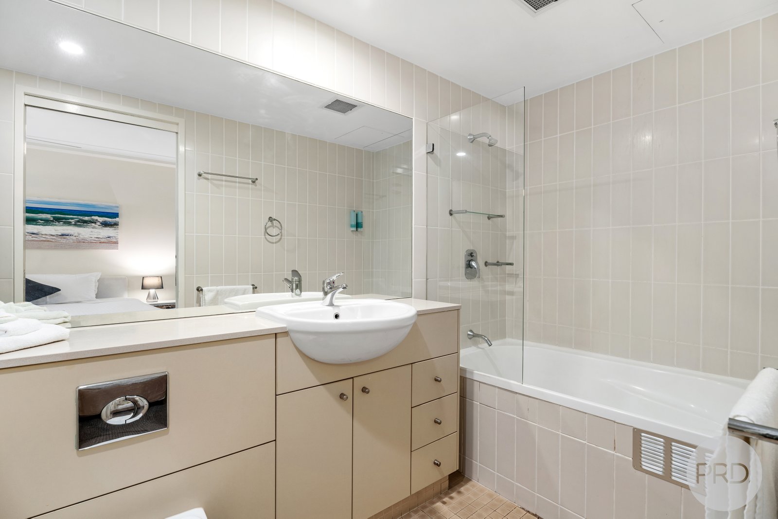 7/1a Tomaree Street NELSON BAY 9