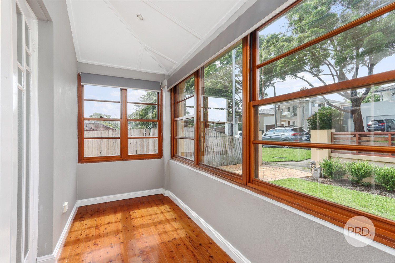 71A Villiers Avenue MORTDALE 11