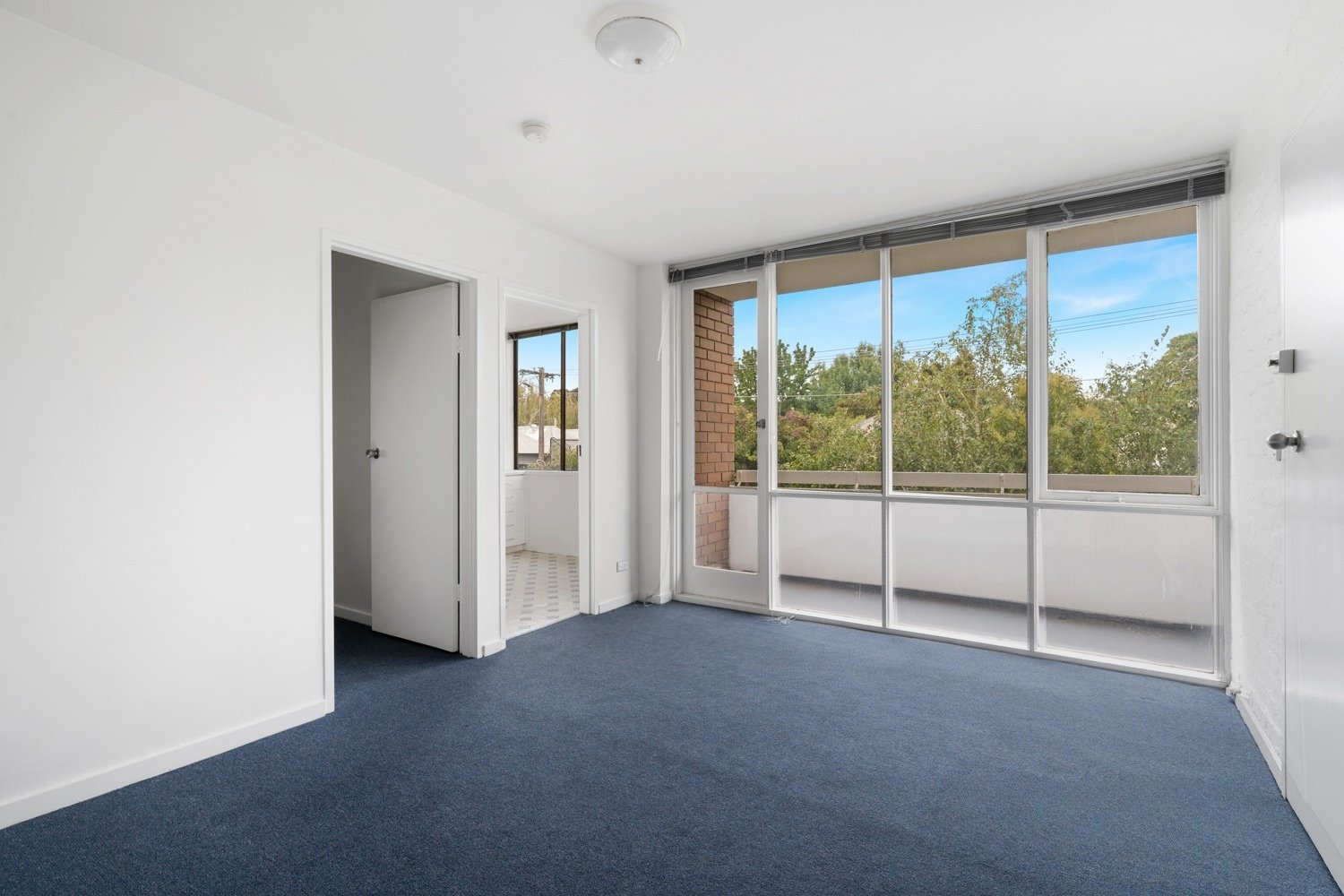 Gallery: 7/2-6 Caroline Street South