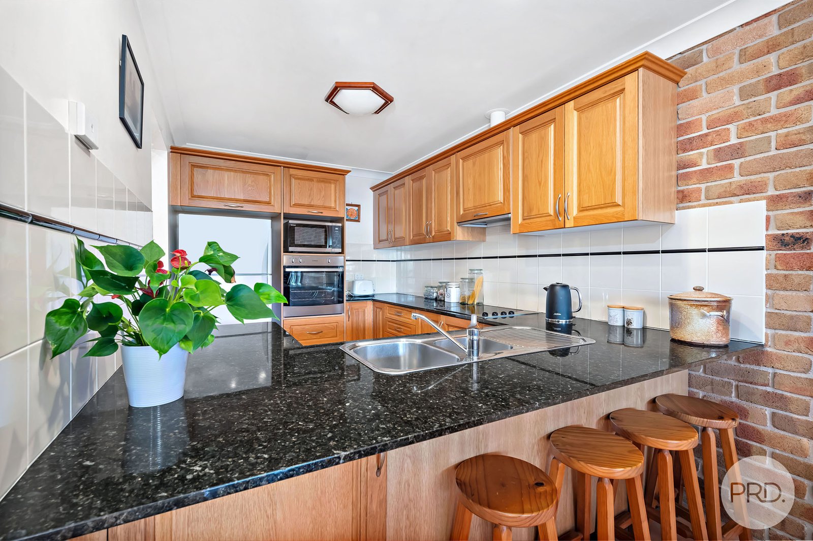 72 Bonito Street CORLETTE 4