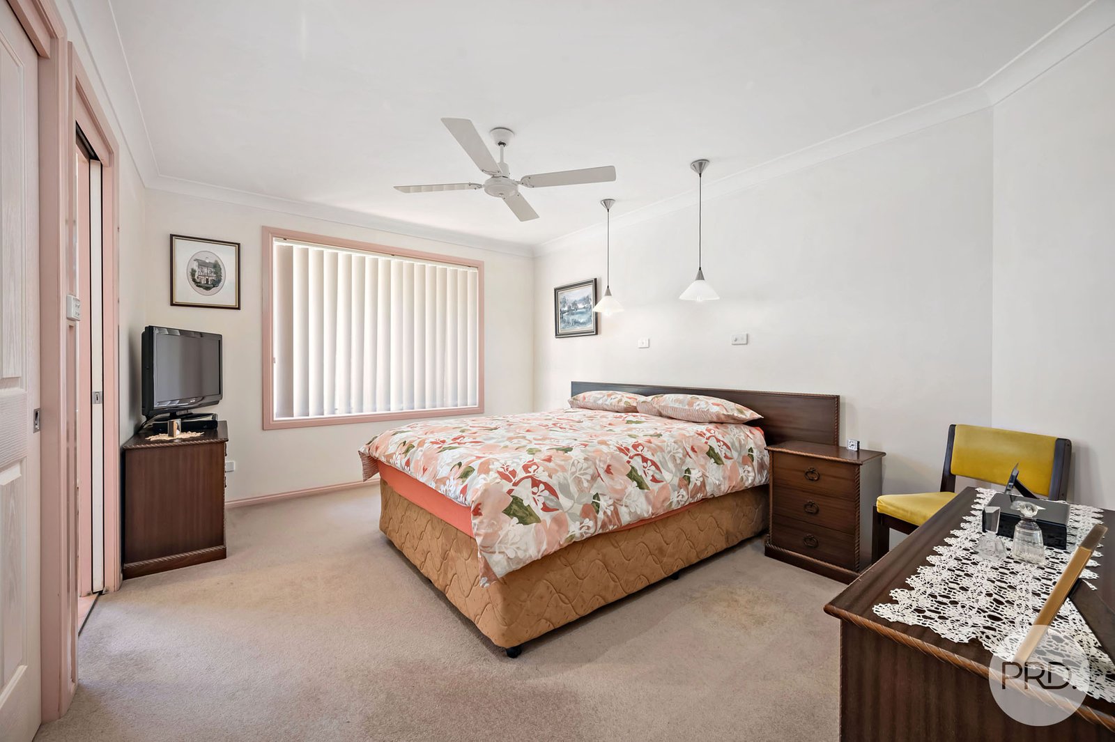 72 Bonito Street CORLETTE 9