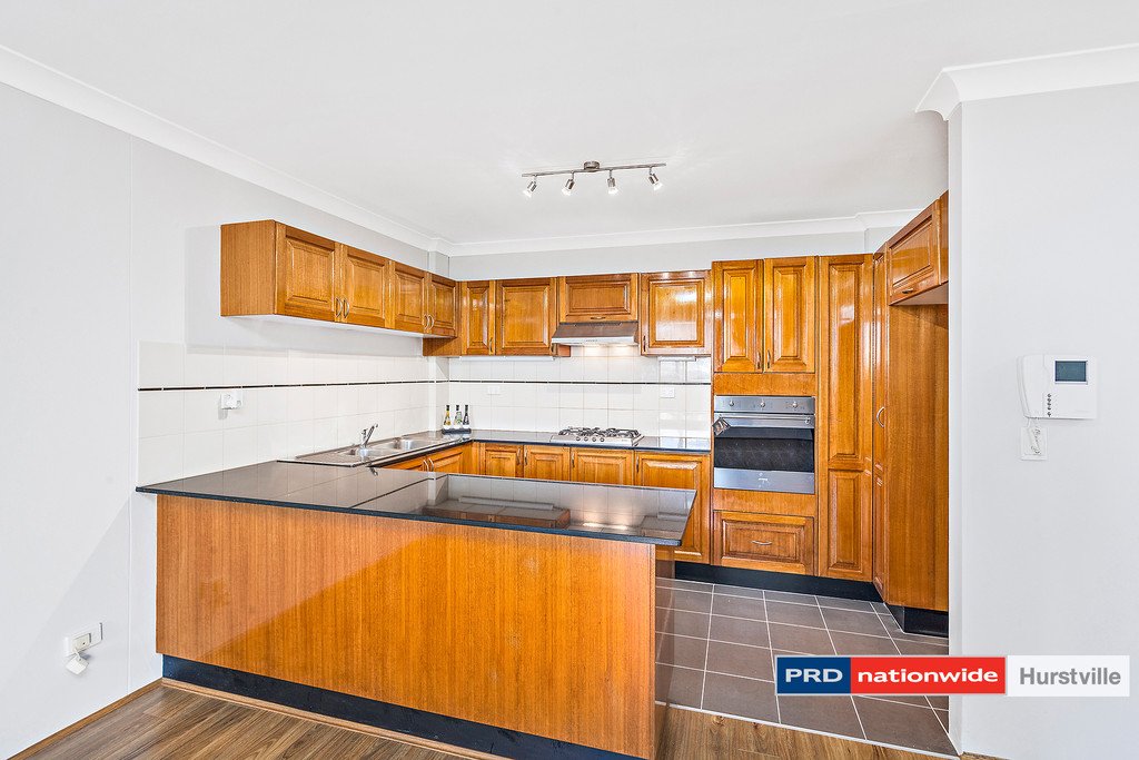 7/2 Bridge Street HURSTVILLE 2