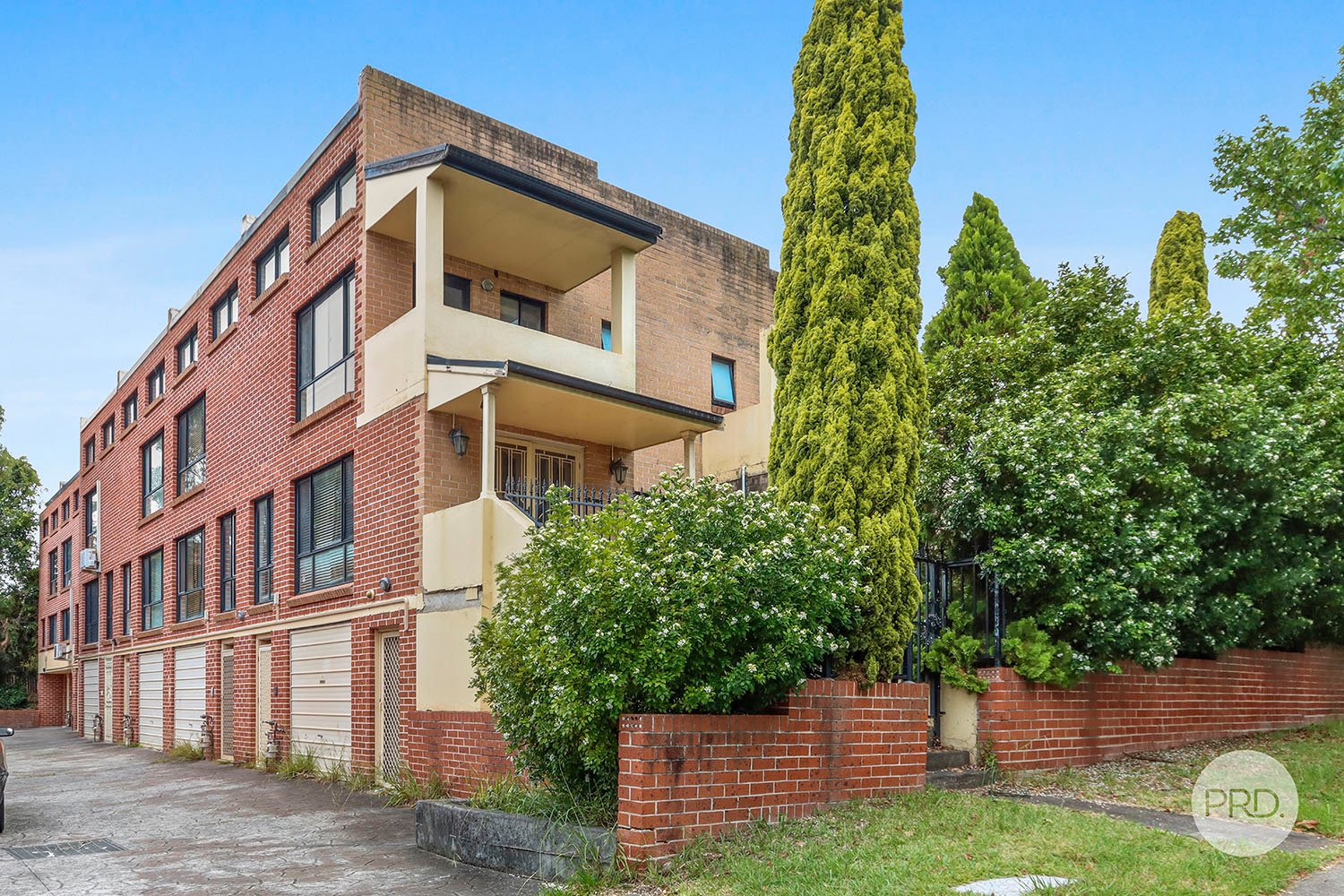 7/2 Broadway  PUNCHBOWL 8