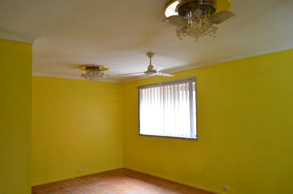 72 Brooks Street MACQUARIE FIELDS 2