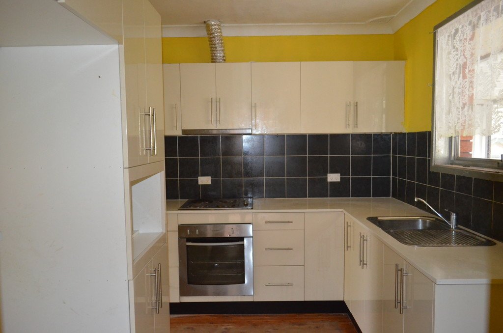 72 Brooks Street MACQUARIE FIELDS 3