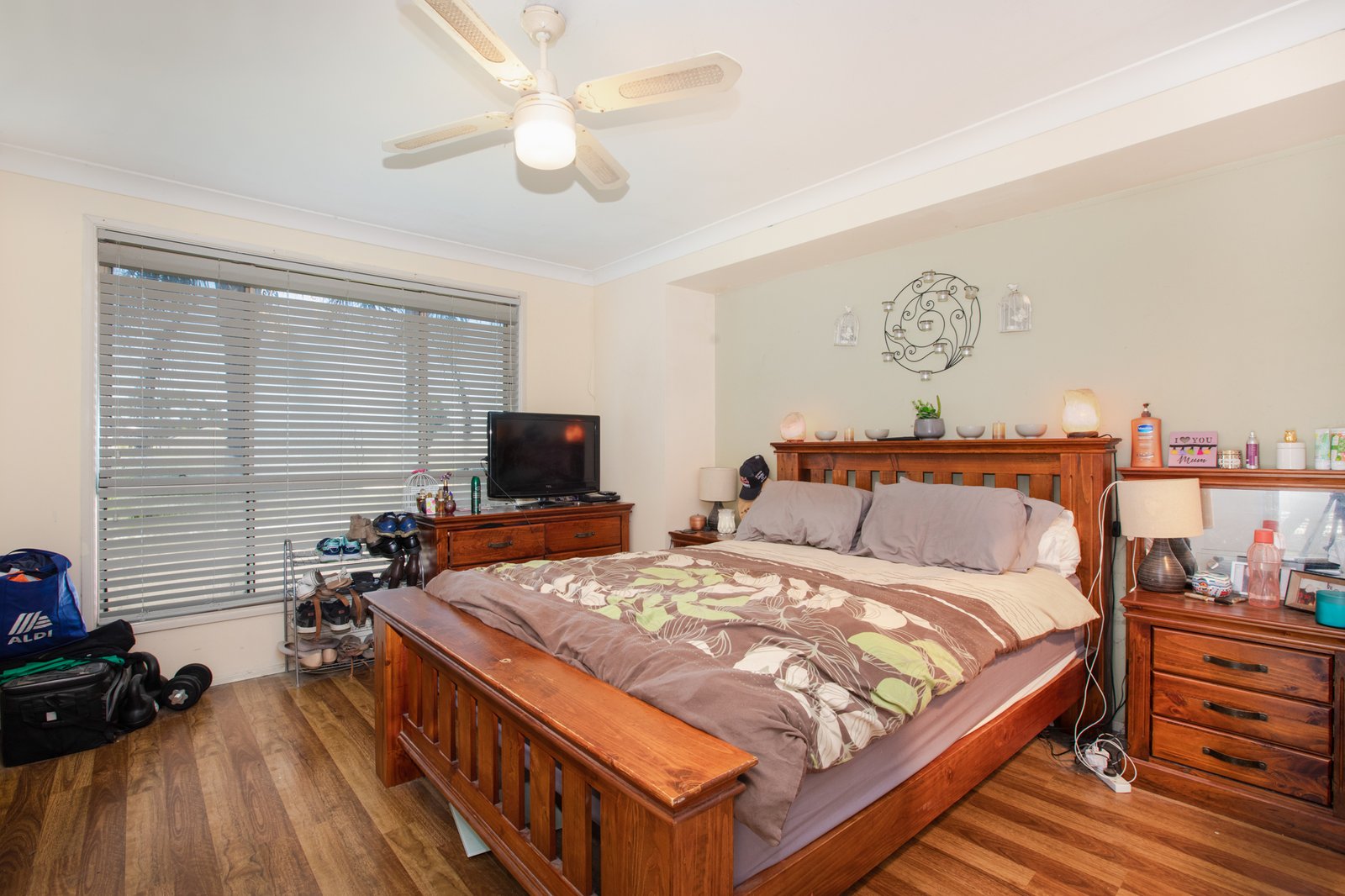 72 Budgeree Drive ABERGLASSLYN 8