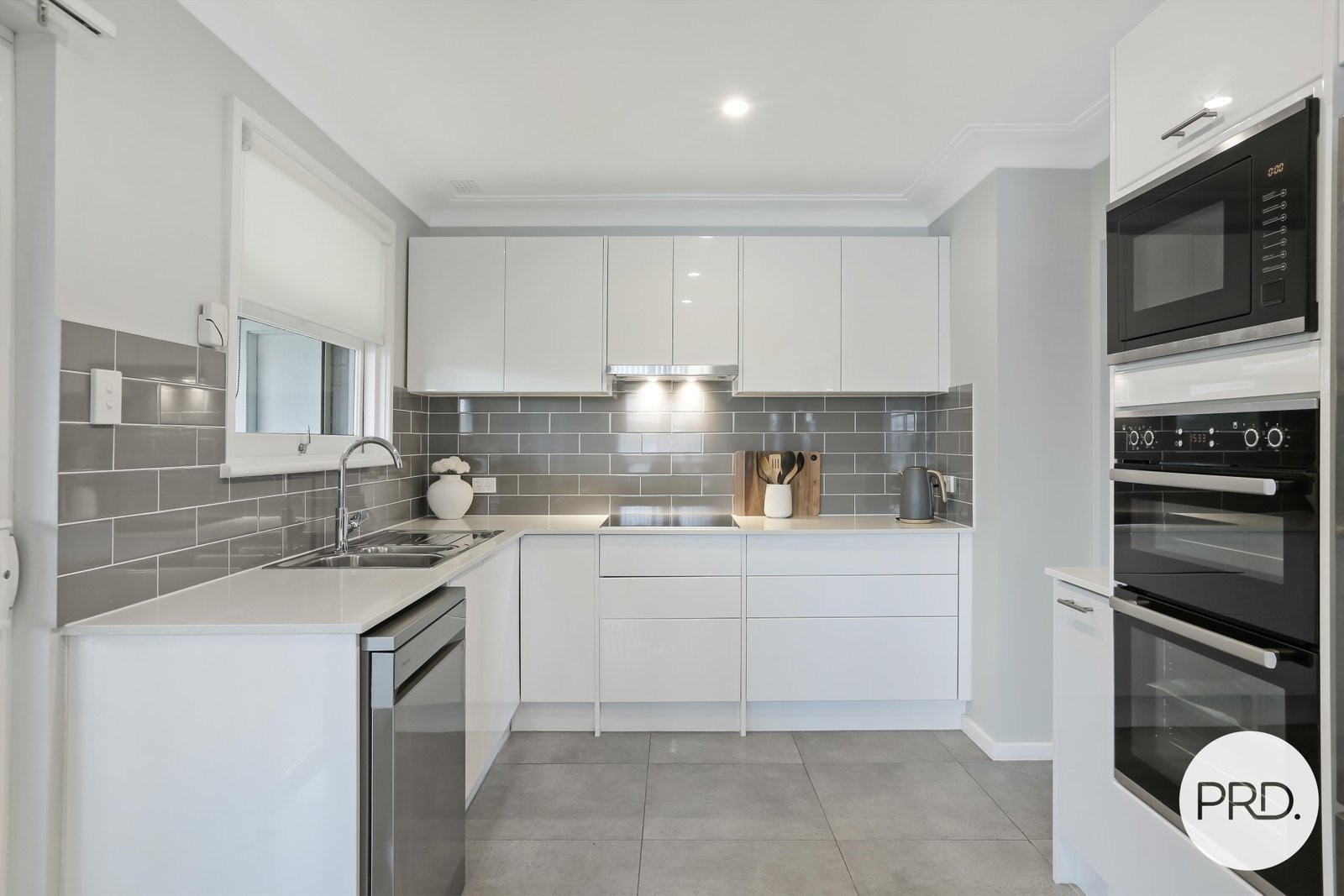 72 Burke Road DAPTO 2