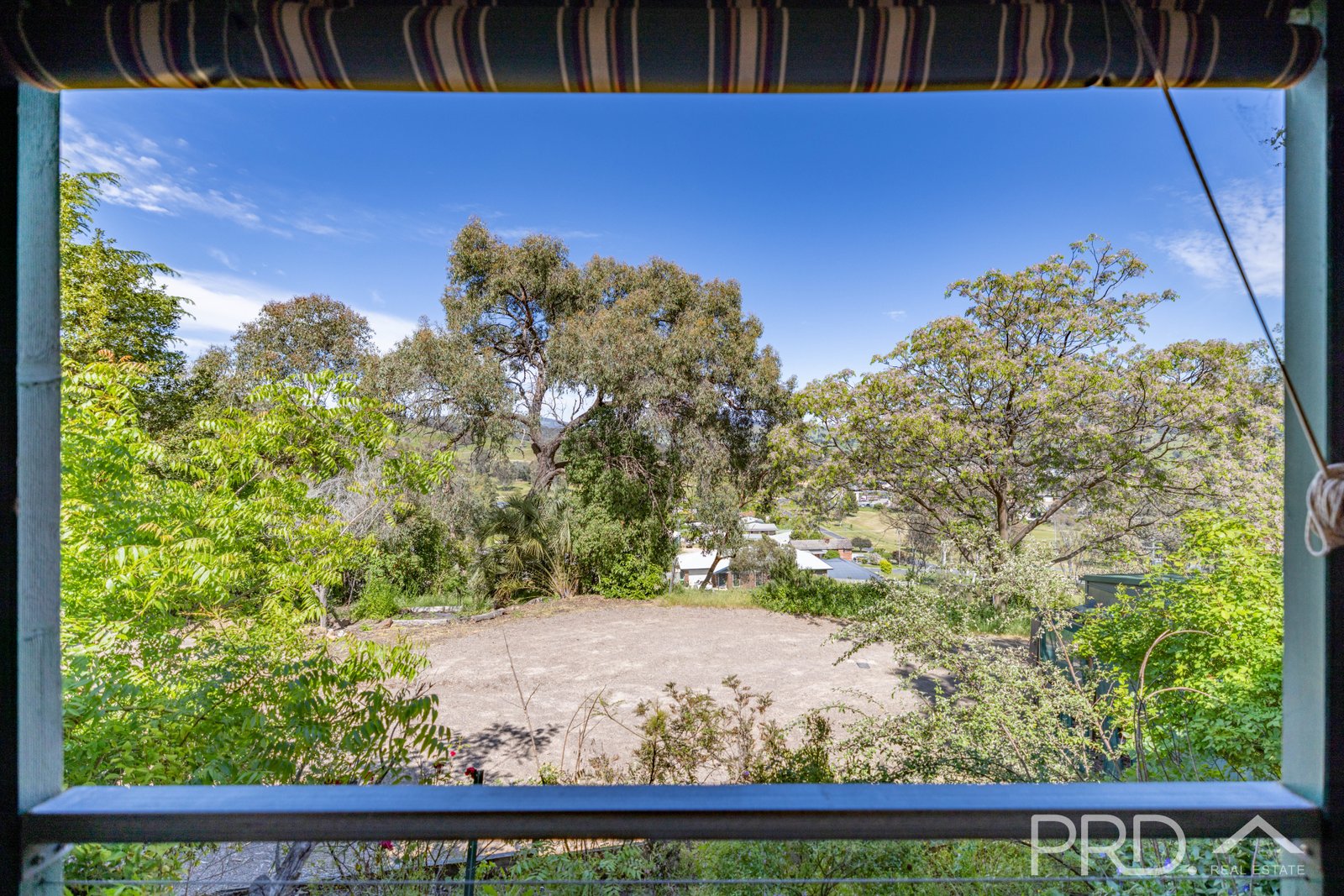 72 Carey Street TUMUT 25