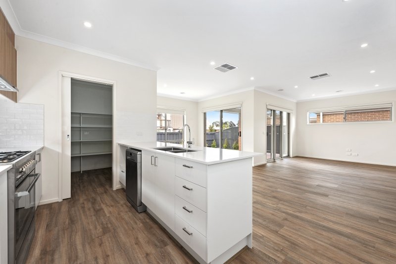Gallery: 72 Cinnamon Drive