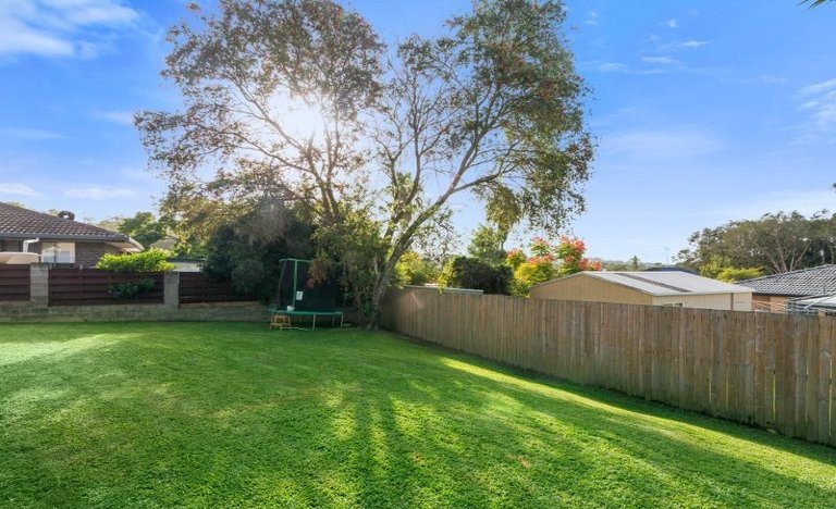 72 Clives Circuit CURRUMBIN WATERS 11