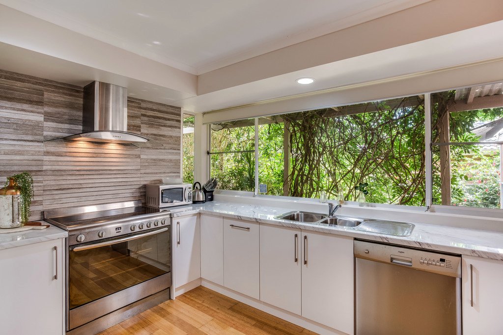 72 Corrie Parade CORLETTE 2