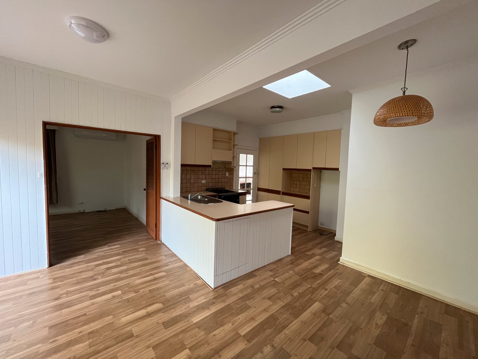 Gallery: 72 Dalny Road