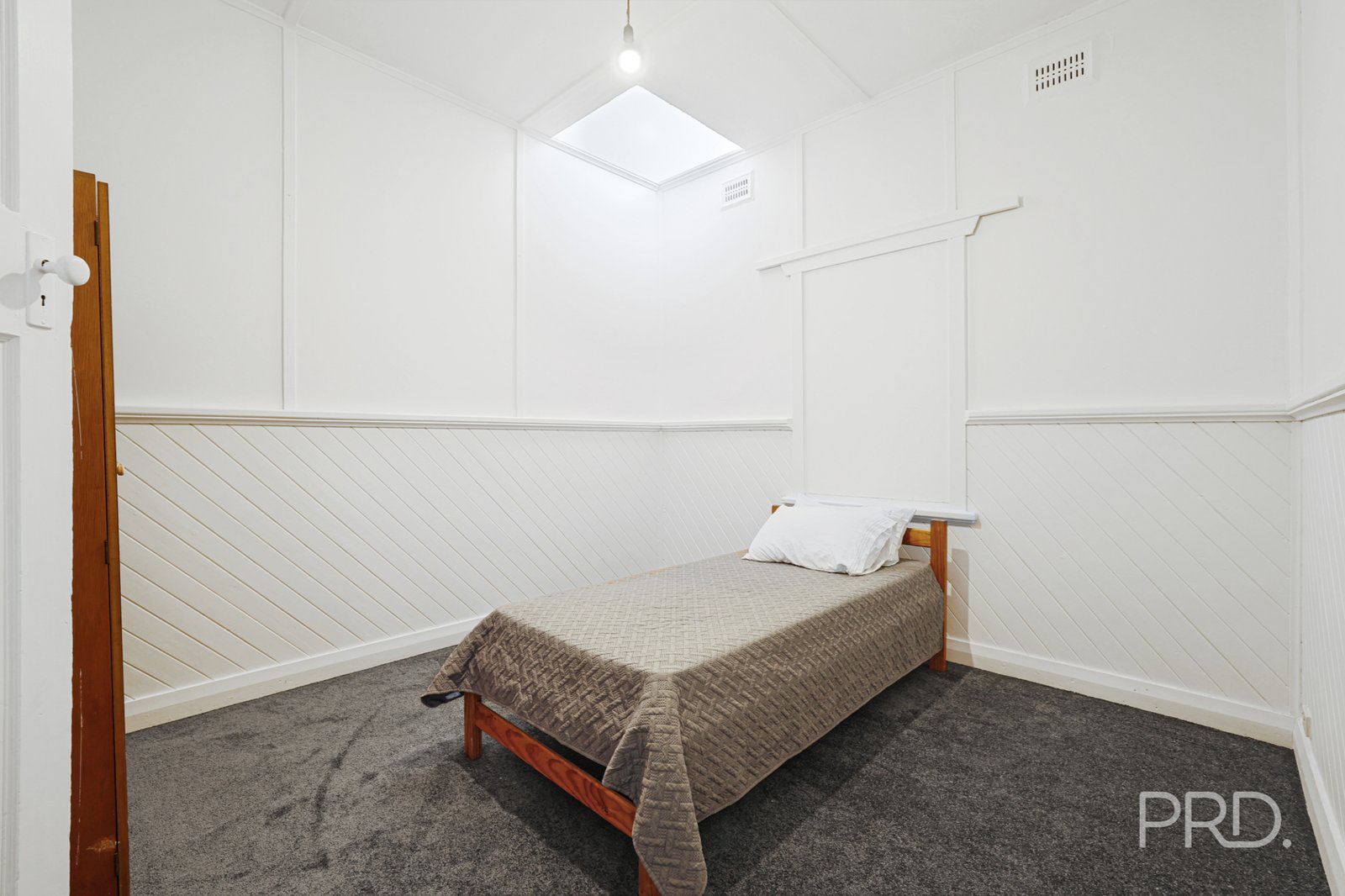 72 Darby Road SPRING RIDGE 13