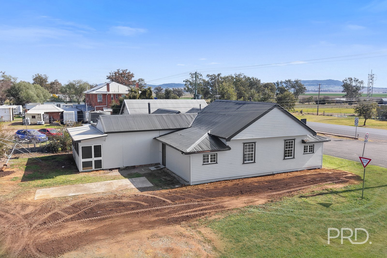 72 Darby Road SPRING RIDGE 27