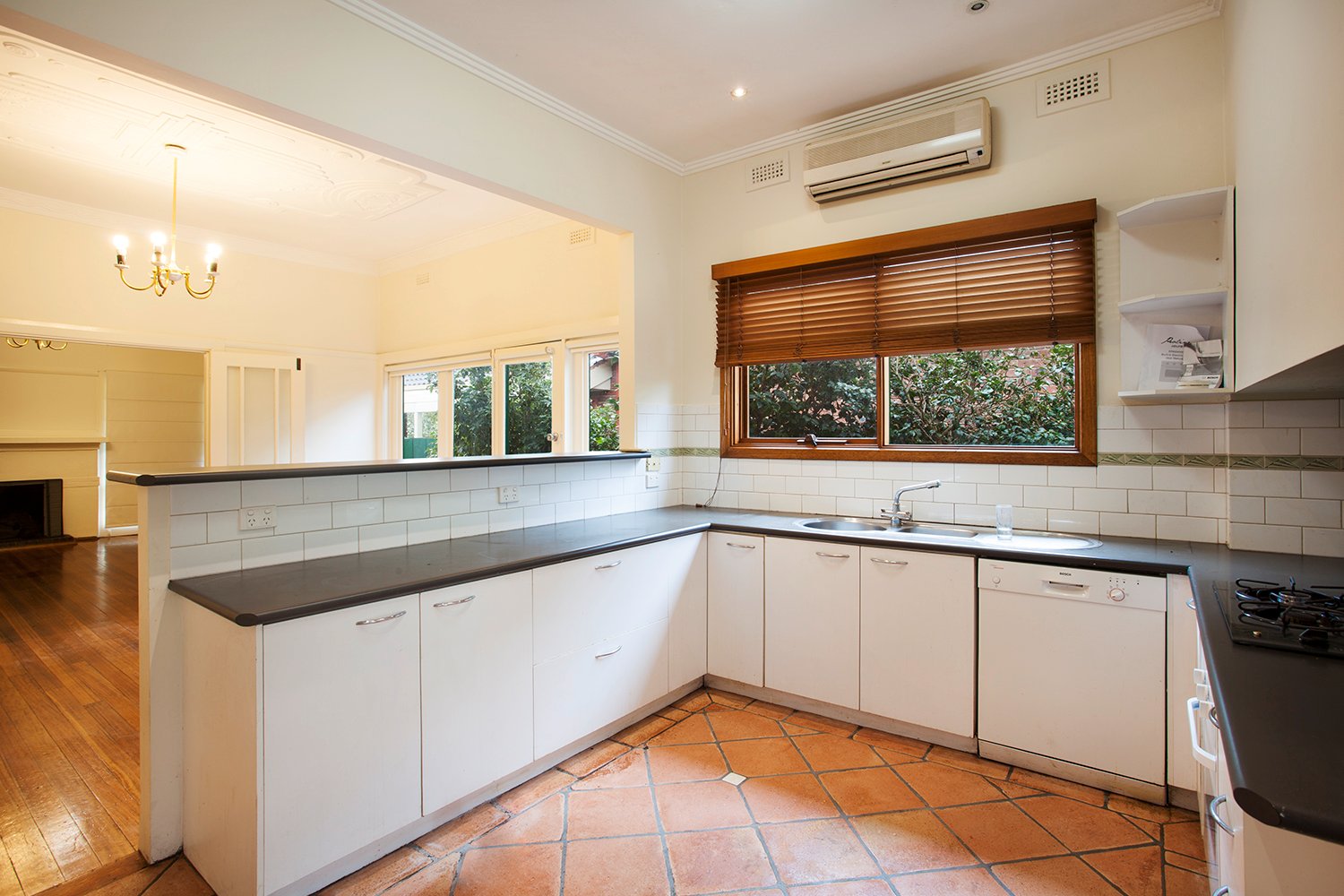 Gallery: 72 David Street