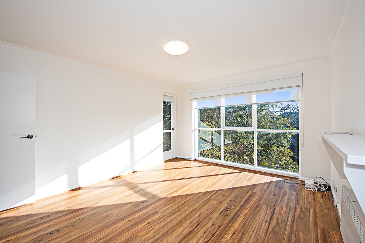 Gallery: 7/2 Douglas Street